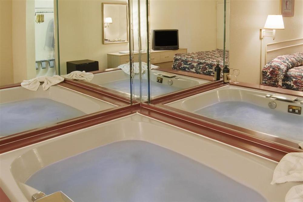 Econo Lodge Gainesville Habitación foto